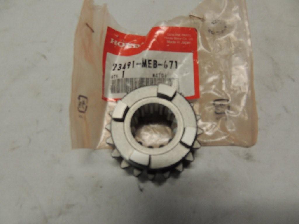 Versn bak tandwiel CR 450 F 5e v 2002